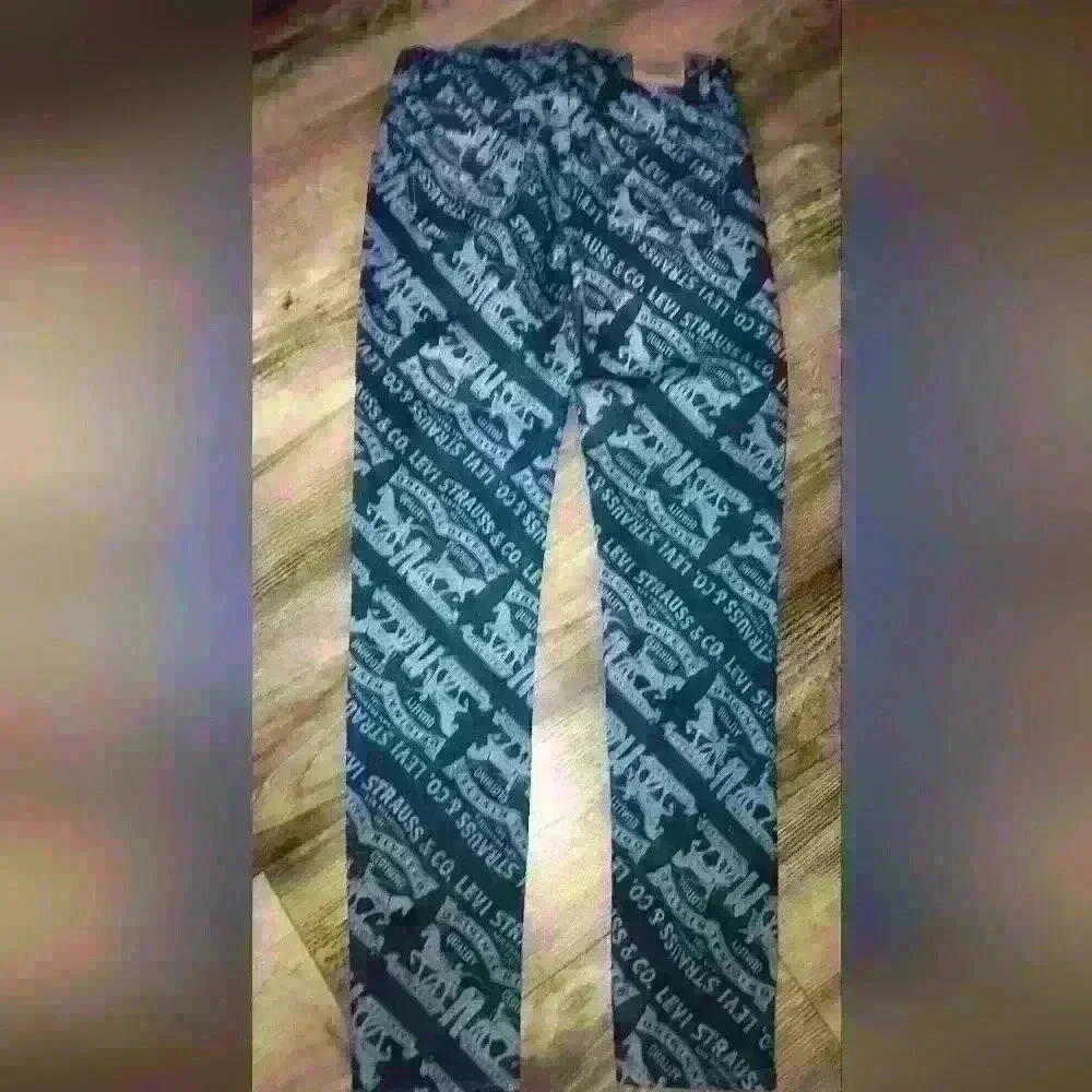Levi 710 super skinny boys jeans new with tags stretch. 14 regular